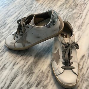 Golden Goose Super Star Sneakers